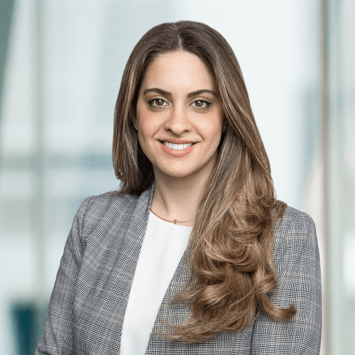 Tina Bahoshy Headshot.