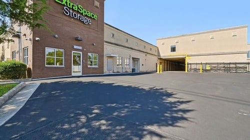 Extra Space Storage