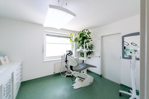 Gemeinschaftspraxis - Dr.med.univ. Renate Margreiter - Dr.med.dent. Elisabeth Margreiter
