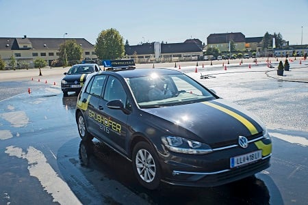 Fahrschule Grubhofer - Enns - Inh Christian Rothbauer 4470 Fahrschulauto