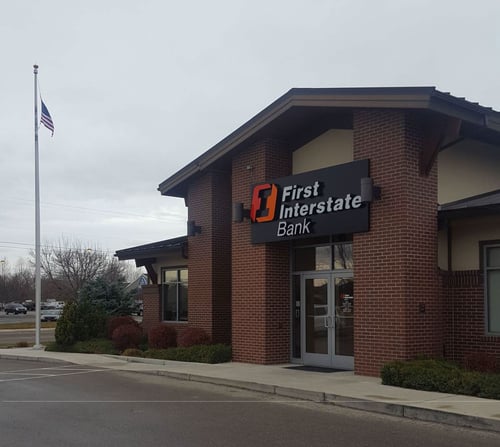 Exterior image of First Interstate Bank in Kuna, Idaho.