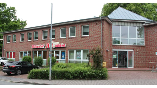 Aussenansicht der Mühlenhof-Apotheke
