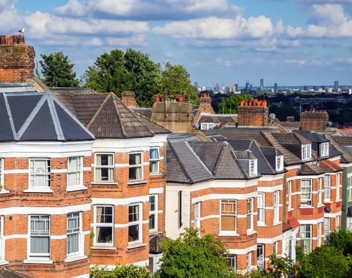 Knight Frank Islington Estate Agents - Islington - Victoria terraced houses featuring bay windows in Islington North, London