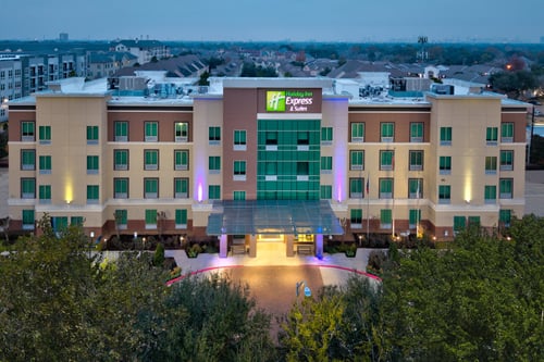 Welcome to Holiday Inn Express Houston S - Medical Ctr Area.