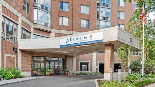 Brookdale Oak Park Entrance