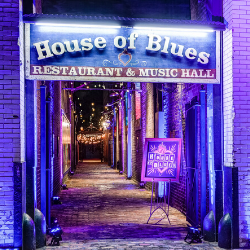 House of Blues Restaurant & Bar Street Entrance
