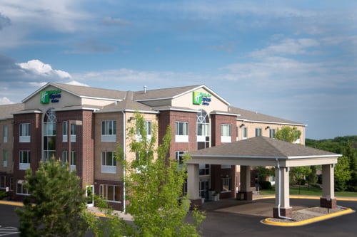 Welcome to the Holiday Inn Express & Suites Chanhassen!