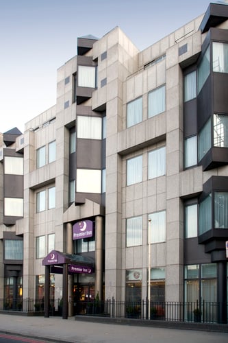 Premier Inn London City (Tower Hill) hotel exterior