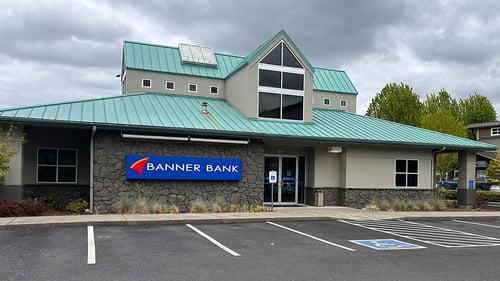 Banner Bank branch in Arlington, Washington.