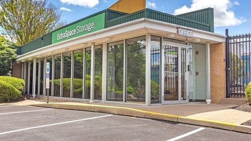 Extra Space Storage