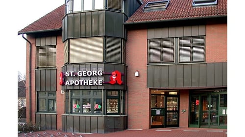Aussenansicht der St. Georg-Apotheke