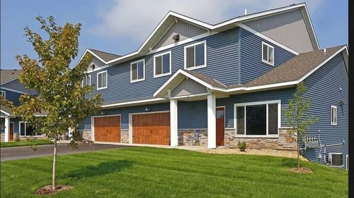 cover photo for Falcon Heights Townhomes in Rochester, MN 55904