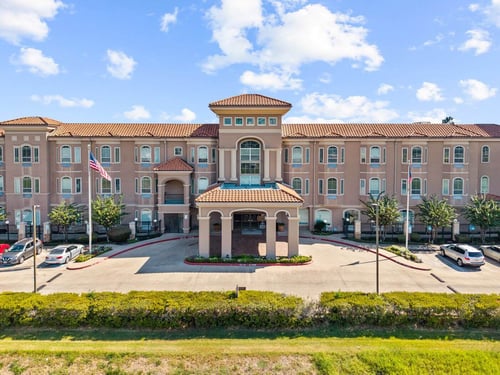 Hampton at Meadows Place Front Entrance