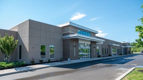 Exterior image of Rochester Regional Health Canandaigua Medical Campus