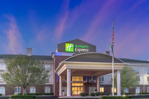 Welcome to Holiday Inn Express Radcliff - Fort Knox