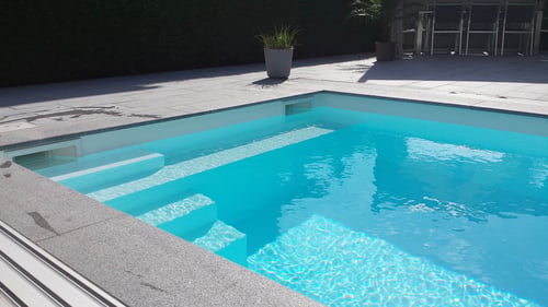 BTS Pool in Sankt Marie