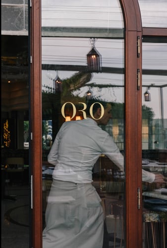 Entrance into Oro
