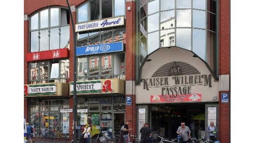 Aussenansicht der Kaiser-Wilhelm-Apotheke