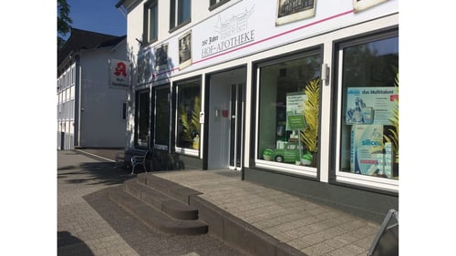 Aussenansicht der Hof-Apotheke