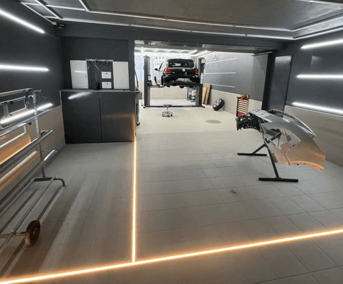 Professionelle Plattenarbeiten für Garagenböden – robust, langlebig und pflegeleicht.