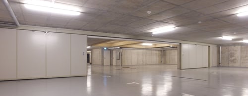 PORTONI SCORREVOLI TAGLIAFUOCO: i nostri portoni scorrevoli tagliafuoco sono la soluzione ideale per garantire la massima protezione antincendio di un edificio. Possibilità di funzionamento sia manuale che automatica.Nel rispetto della normativa VKF.
