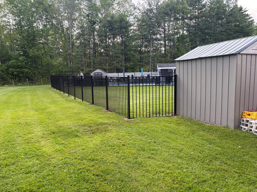 🏡 Aluminum & Vinyl Fence Installation in Bedford, NH
