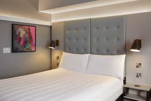 Premier Inn premier plus
