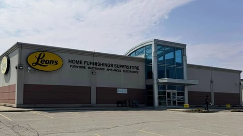 Leon's Etobicoke Storefront