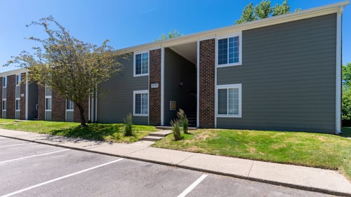 Google Cover Photo for Pickwick Farms Apartments