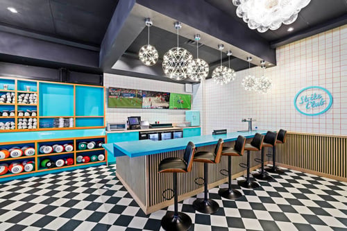 Bowling Bar