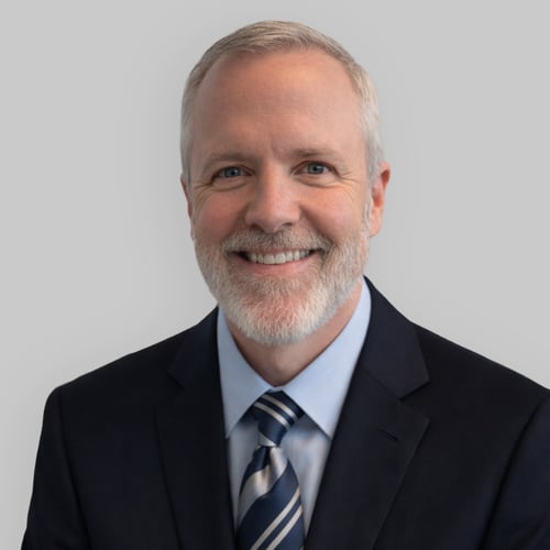 Headshot of Jarrod Tackett, a wealth advisor at Chase