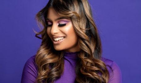 Beautiful hair blow out for a lady with long hair
