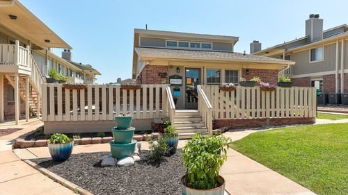 Hearth Hollow apartment exteriors