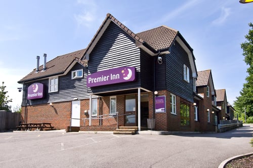Premier Inn Portsmouth (Havant) hotel exterior