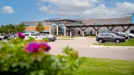 exterior photo to main entrance of Aspirus Rhinelander Hospital