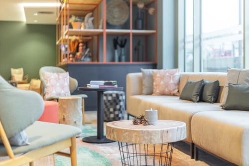 Holiday Inn – the niu, Amity Potsdam Hotel Lobby