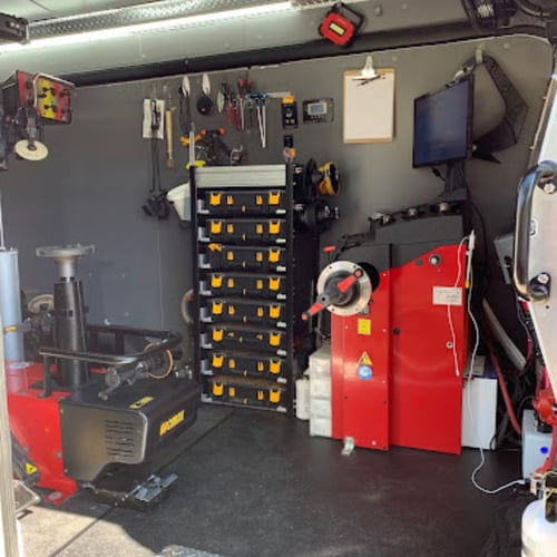 Quality tire service for safe driving.