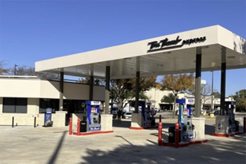 Tom Thumb fuel station store front