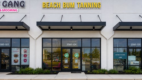 Beach Bum store front in Old Bridge, NJ