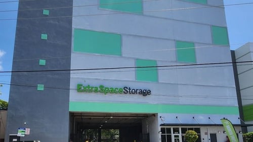 Extra Space Storage
