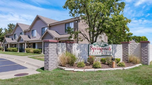 Springcreek Apartments and Townhomes exterior