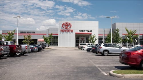 picture of the front of first team toyota in Chesapeake, VA