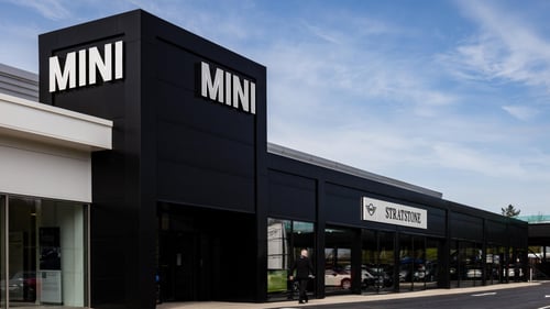 mini specialist near me