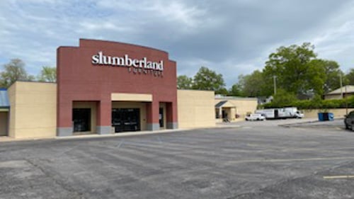 Cape Girardeau Slumberland Furniture parking lot