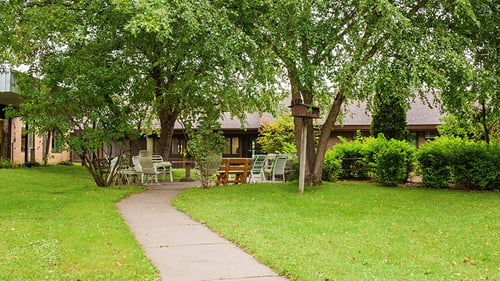 exterior photo of a courtyard on the Duroy Terrace complex