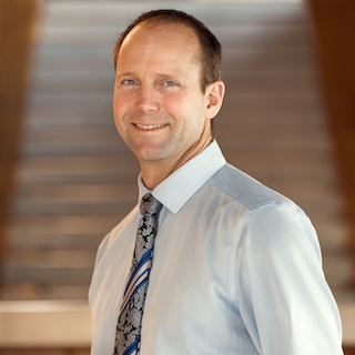 Headshot of Curtis Formo