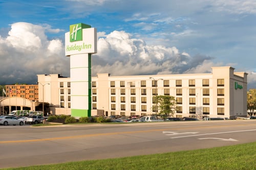 Welcome to the Holiday Inn Cleveland South Independence