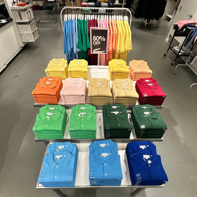 Close Up - Store