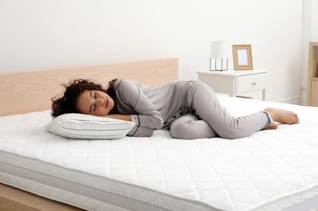 Images Woodstock Furniture & Matrress Outlet