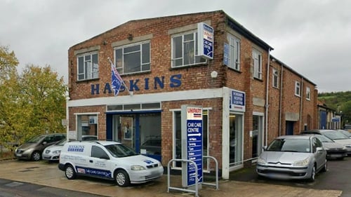 Cross Street Garage | Swindon Tyres